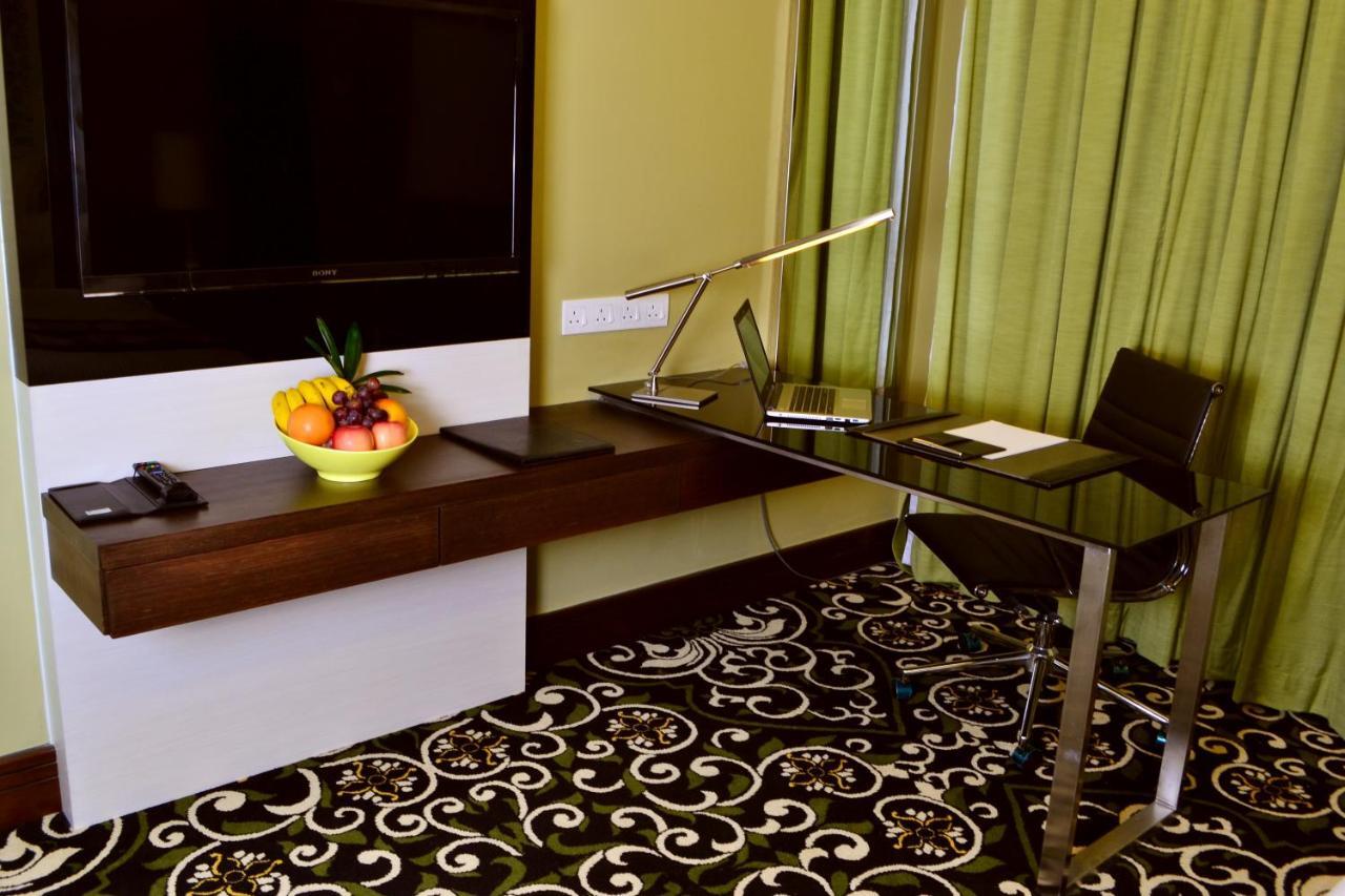 Mudzaffar Hotel Malacca Buitenkant foto