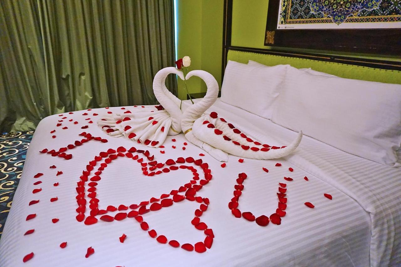 Mudzaffar Hotel Malacca Buitenkant foto